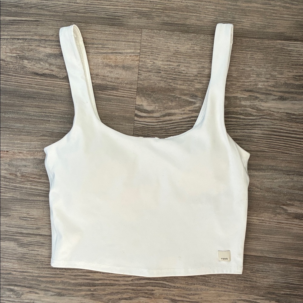 Vuori Daily Crop Tank